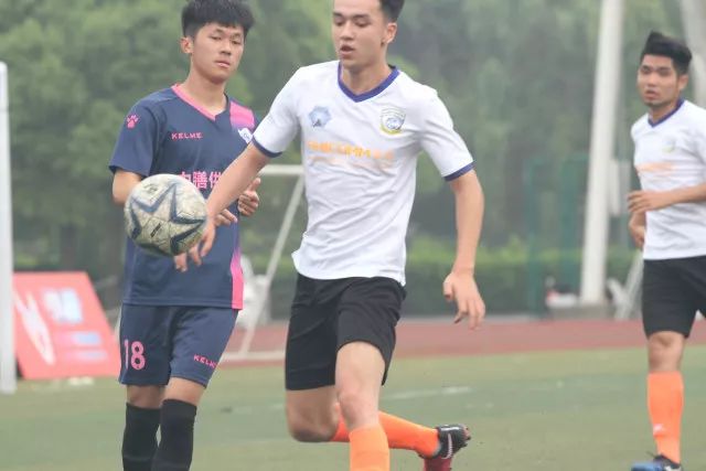 哈登29场季后赛失误数>进球数 比詹库杜三人的总和还多6场